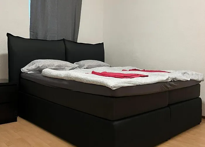 Lovely 3Br Apt Next To Meidling Station